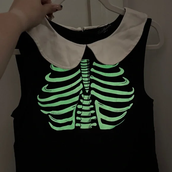Unique Vintage Skeleton Dress - Picture 5 of 5